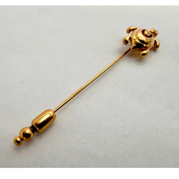 Vintage 60s Crown Trifari Turtle Stick Pin Gold Tone Figural Lapel Hat Pin - Picture 8 of 10